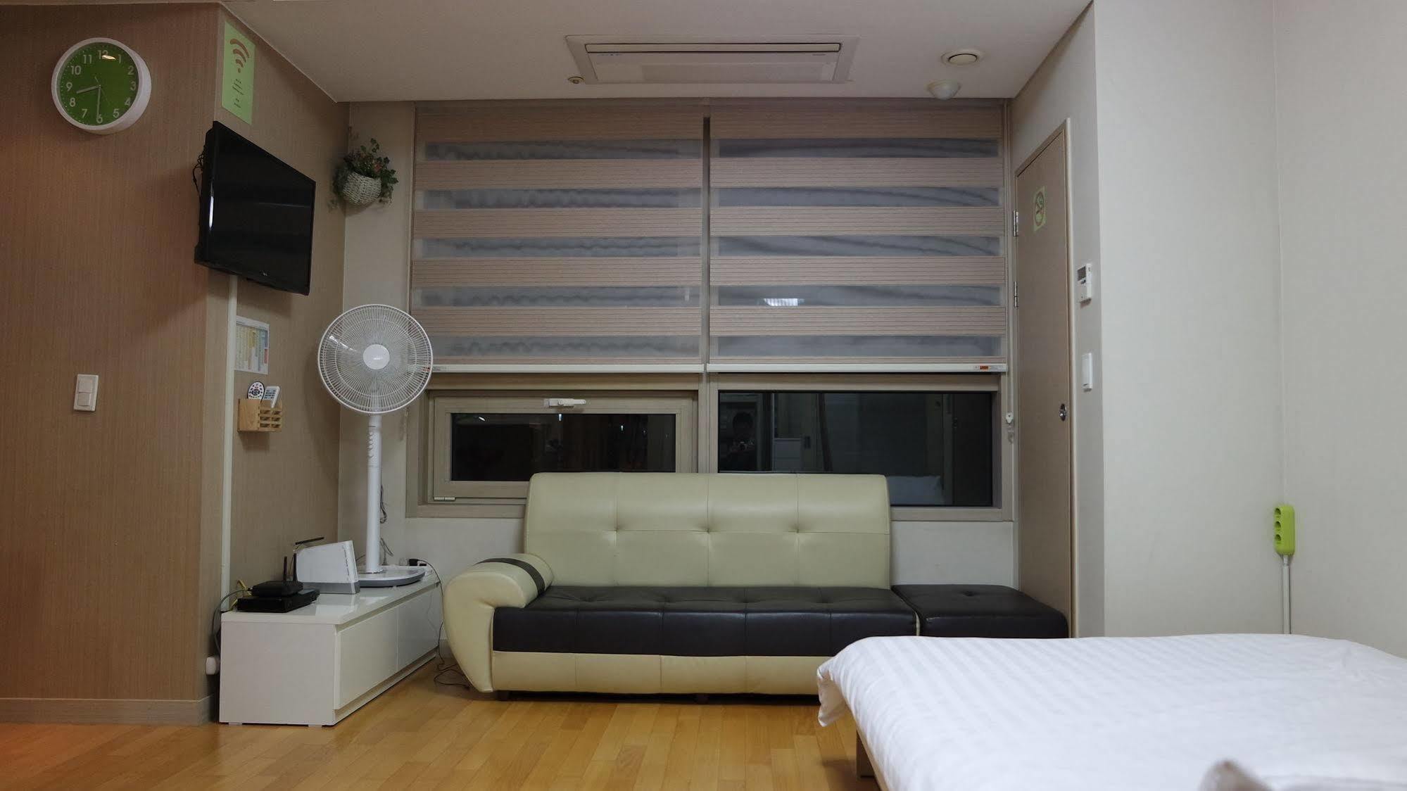 Hostel Coco Seul Exterior foto